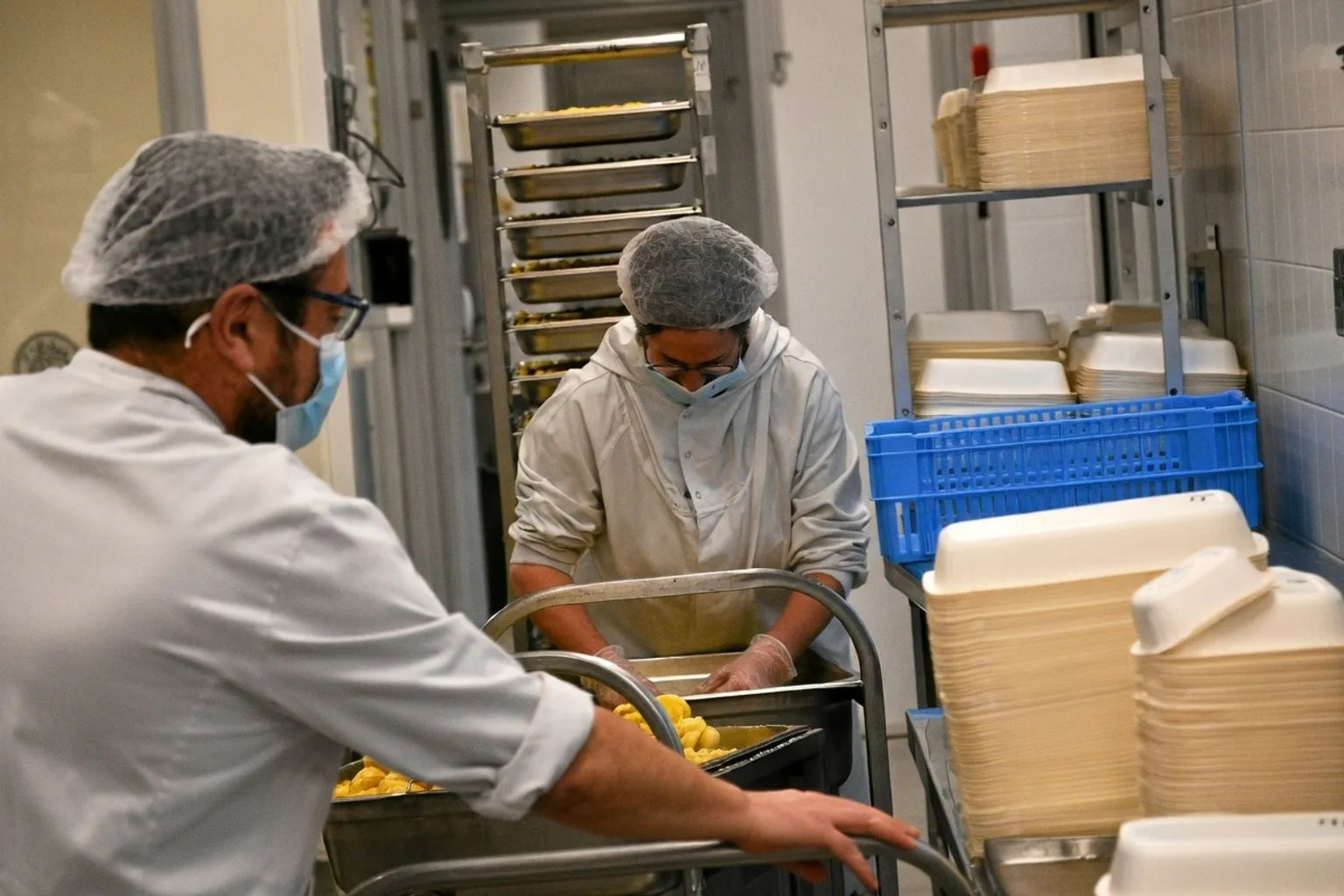 Fait maison, local, bio… Qu’est-ce que les élèves de Ploemeur mangent à la cantine ?